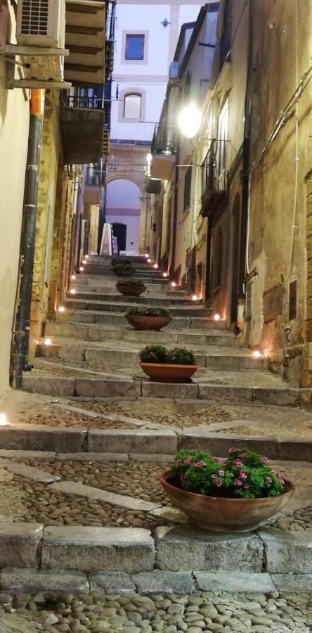 Familyholidays La Finestra Di Fronte Cefalù Εξωτερικό φωτογραφία