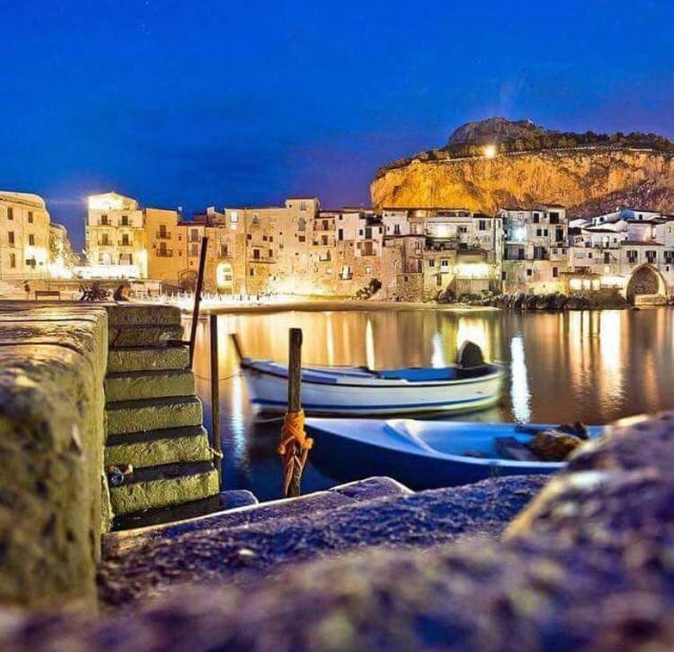 Familyholidays La Finestra Di Fronte Cefalù Εξωτερικό φωτογραφία