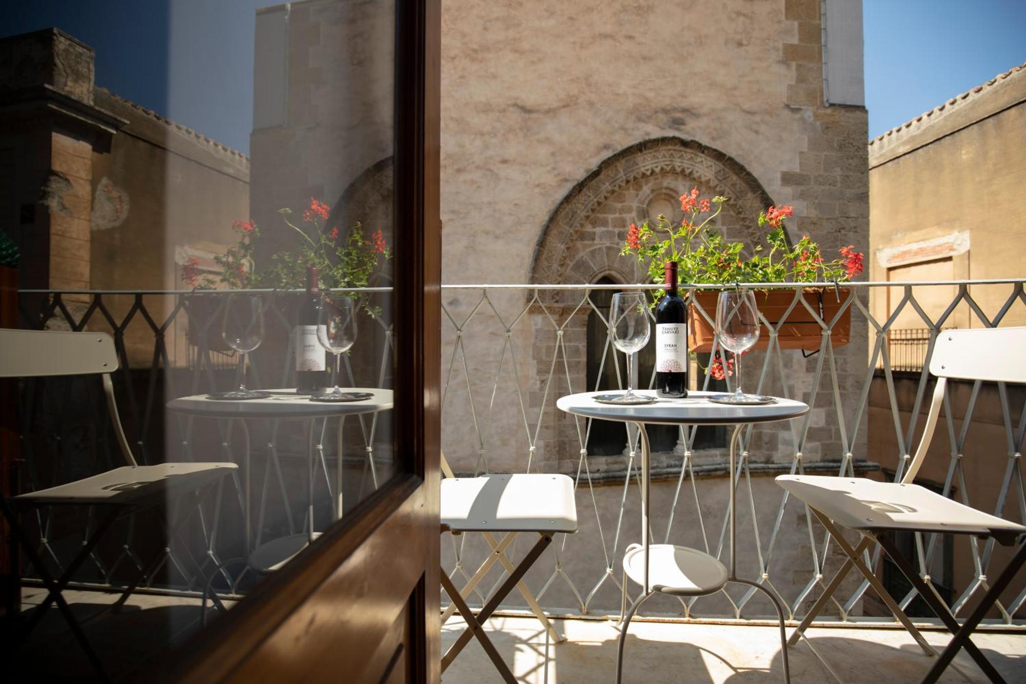 Familyholidays La Finestra Di Fronte Cefalù Εξωτερικό φωτογραφία